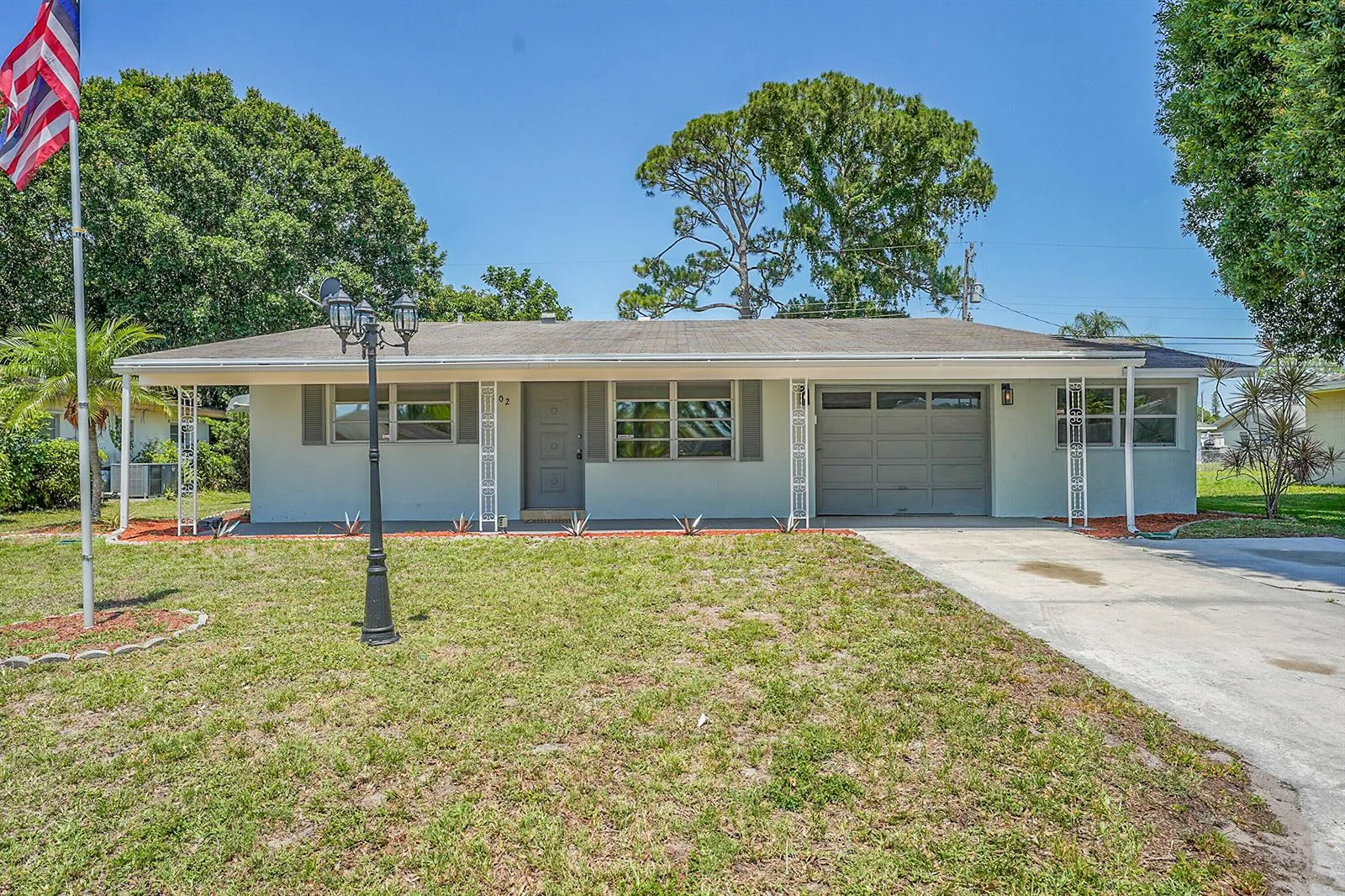 302 W Arbor Avenue, Port St. Lucie, FL 34952 photo 2