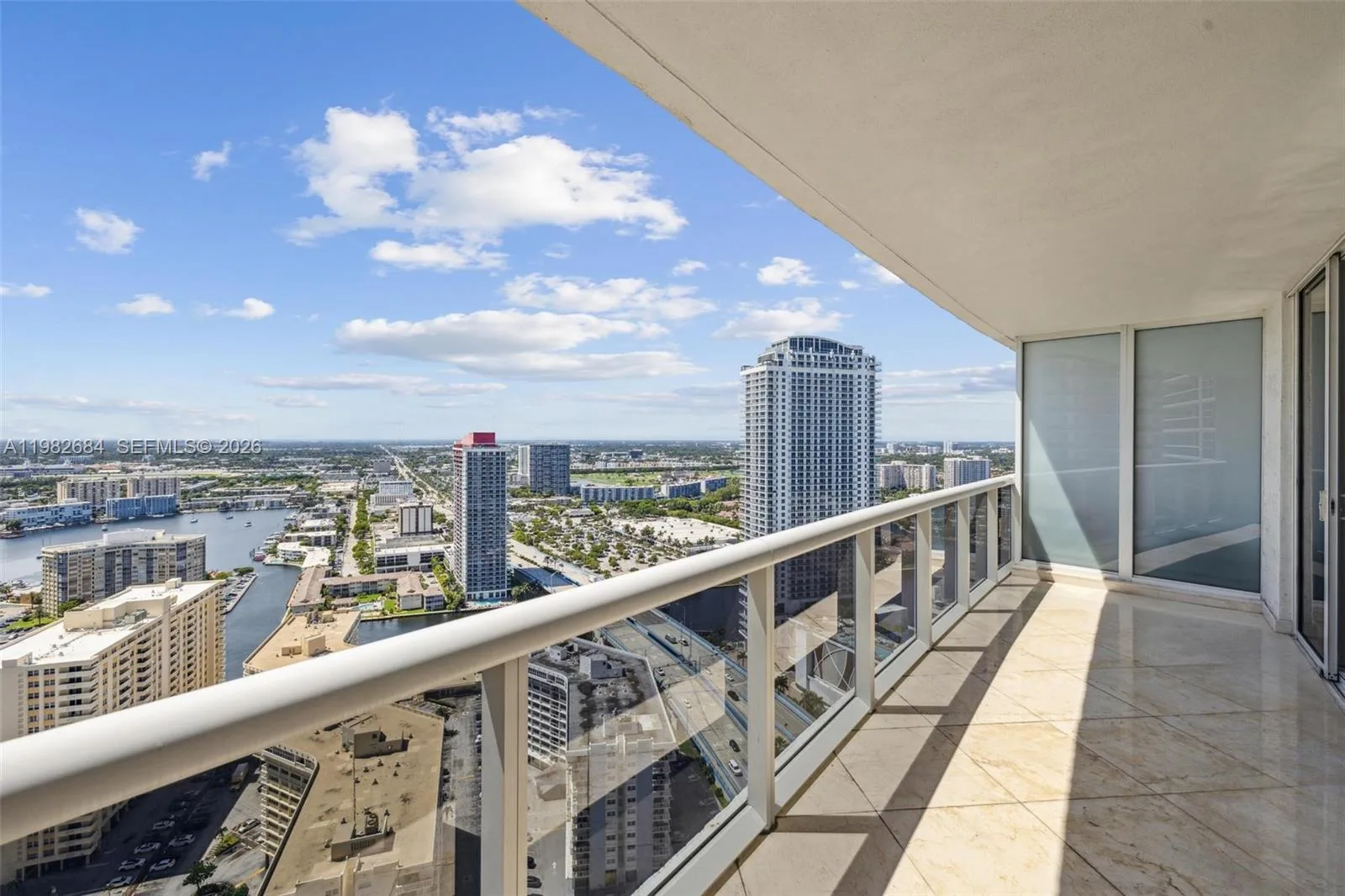1800 S Ocean Dr # 3606, Hallandale Beach, FL 33009