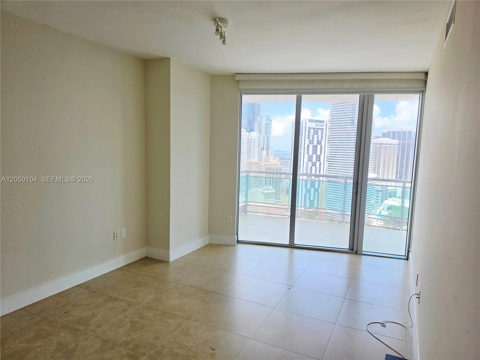 350 S Miami Ave # 3201, Miami, FL 33130 photo 6