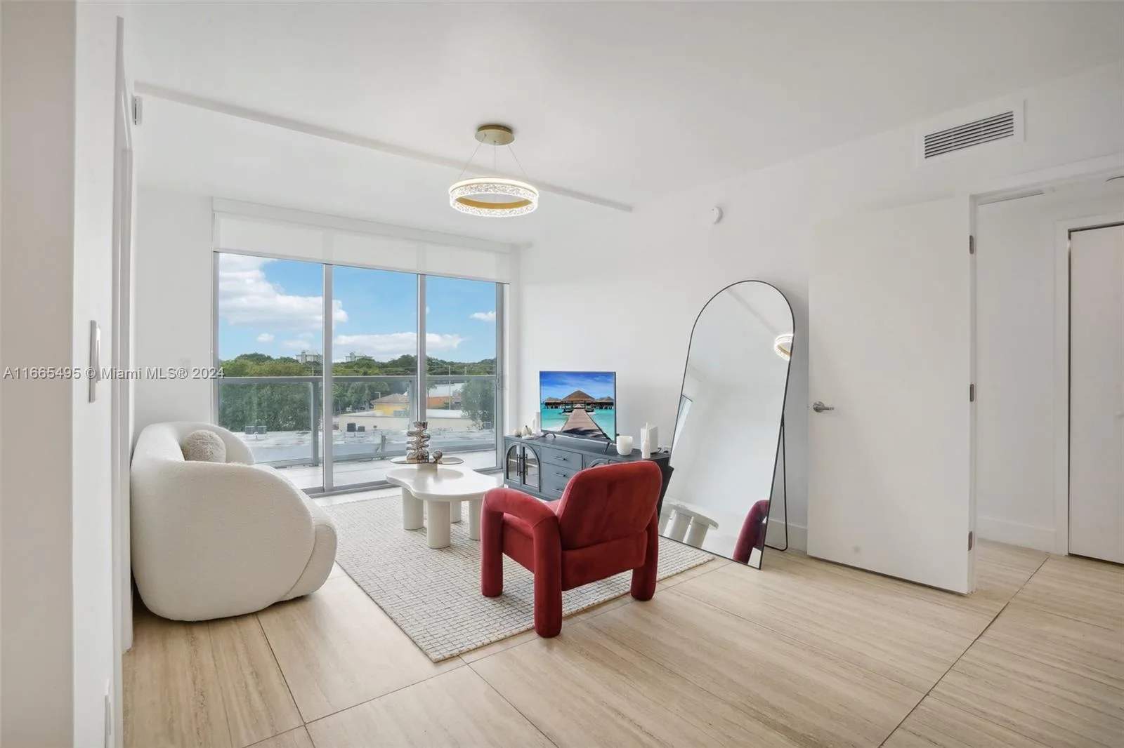 13800 Highland Dr # 503, North Miami Beach, FL 33181 photo 2