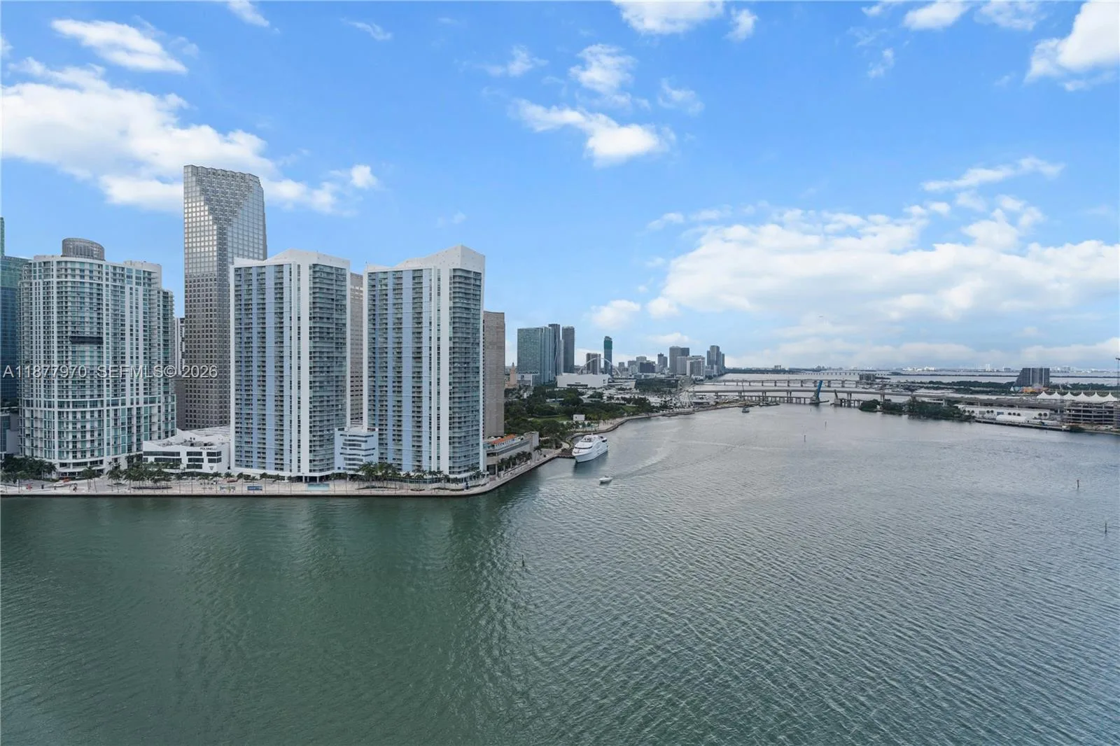 848 Brickell Key Dr # 2502, Miami, FL 33131 photo 4
