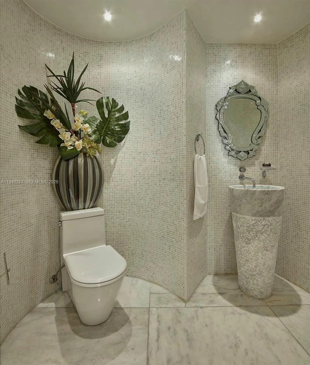 1643 Brickell Ave # 2902, Miami, FL 33129 photo 7