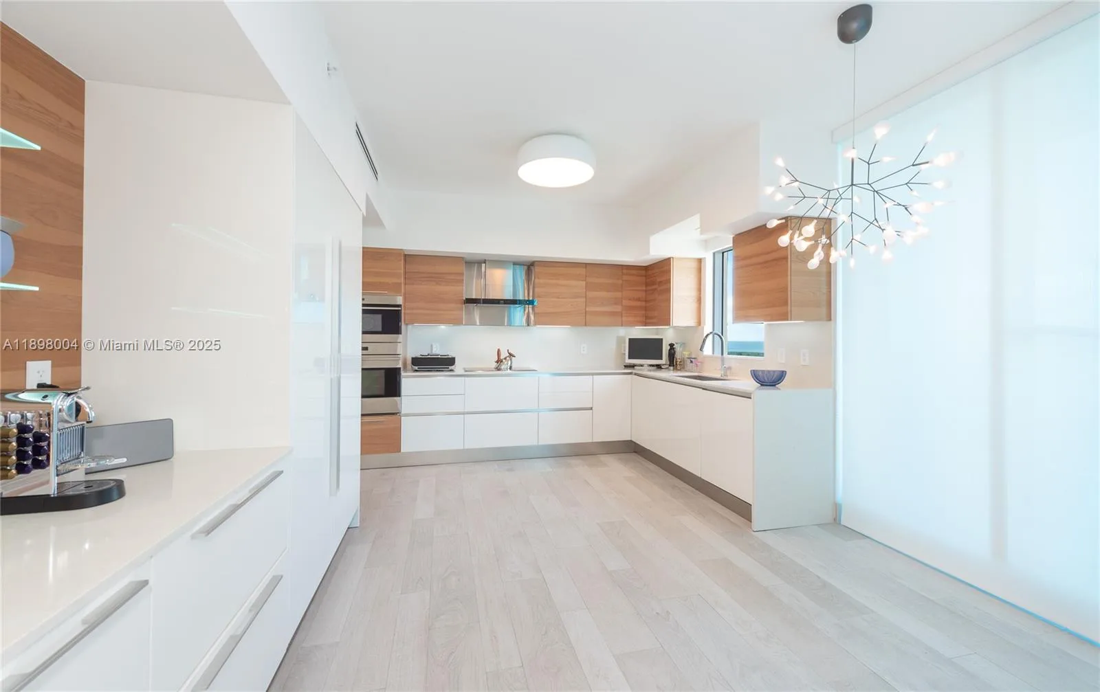 785 Crandon Blvd # 1106, Key Biscayne, FL 33149 photo 6