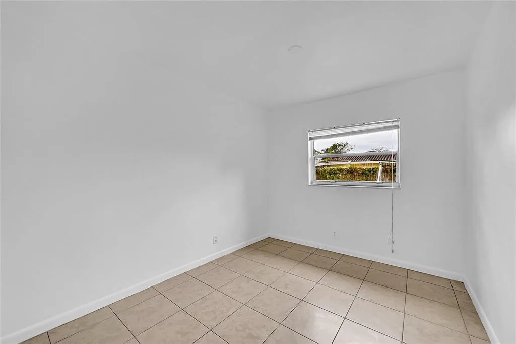 1218 NW 6TH Avenue, Fort Lauderdale, FL 33311 photo 11