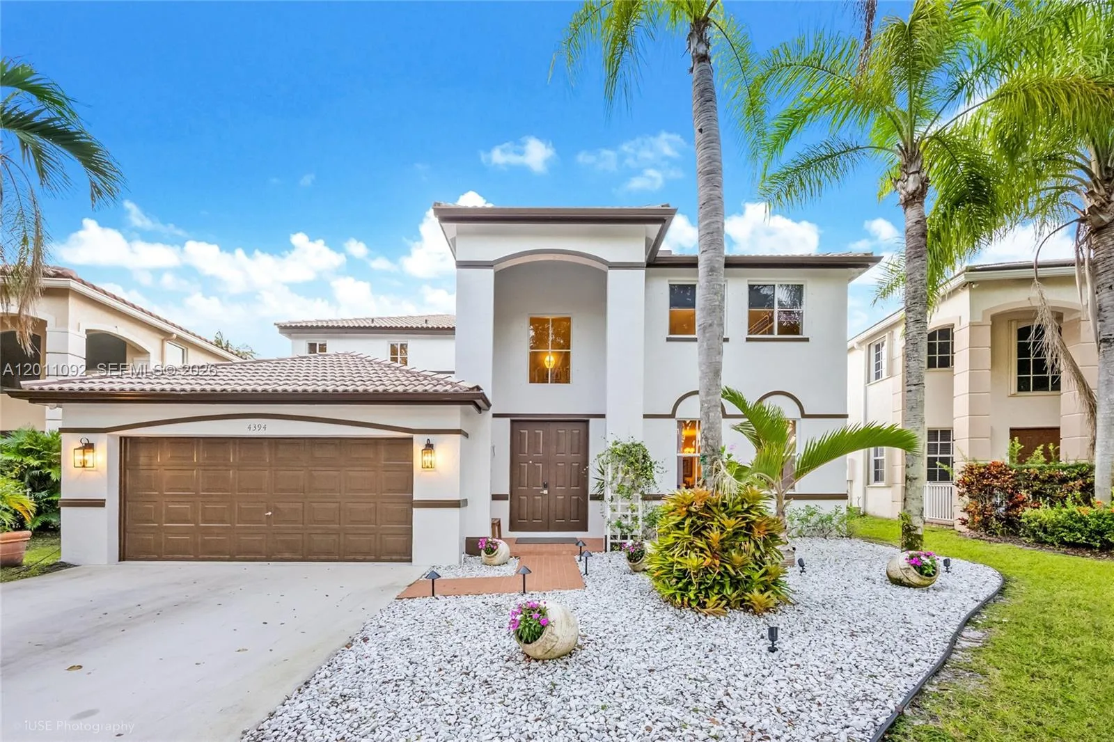 4394 Fox Ridge Dr, Weston, FL 33331