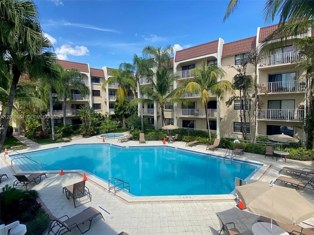 9301 SW 92ND Avenue # 308C, Miami, FL 33176 photo 9