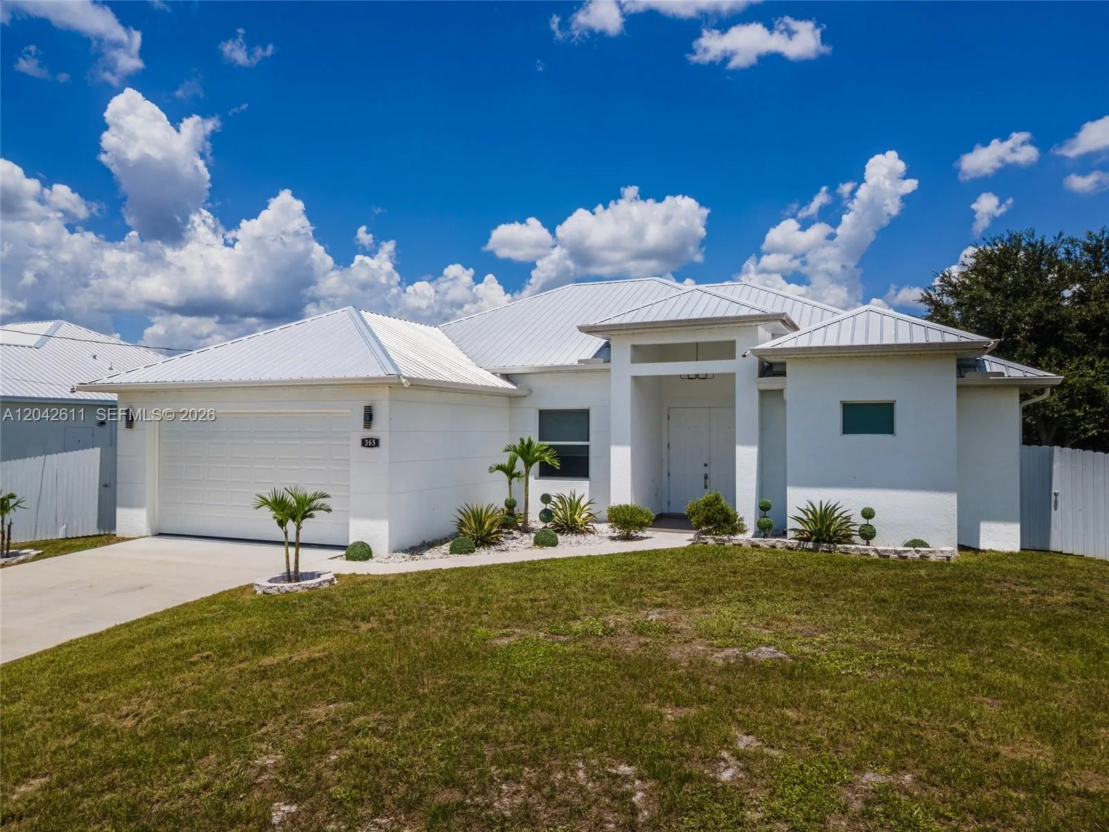 365 Ranier Ave, Lehigh Acres, FL 33974 photo 3