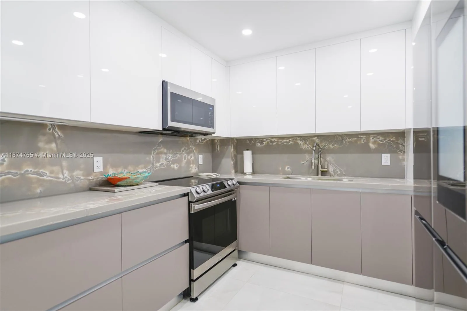 1950 S Ocean Dr # MH, Hallandale Beach, FL 33009 photo 3
