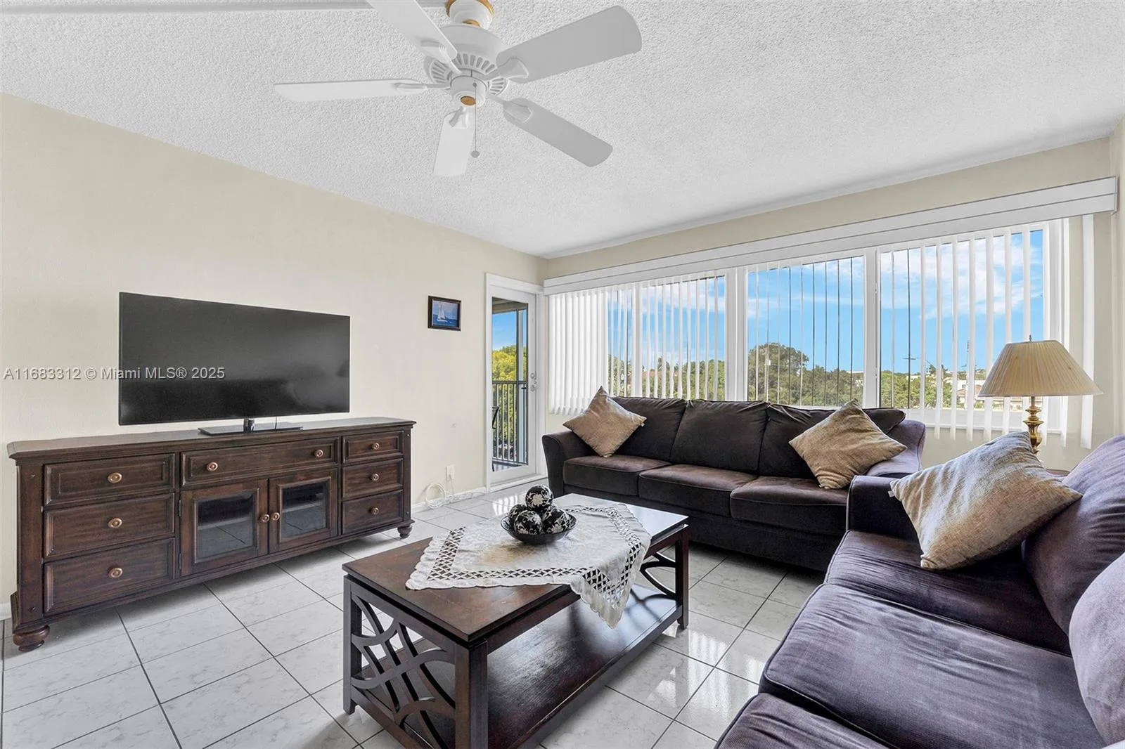 330 SE 2nd St # 303F, Hallandale Beach, FL 33009 photo 11