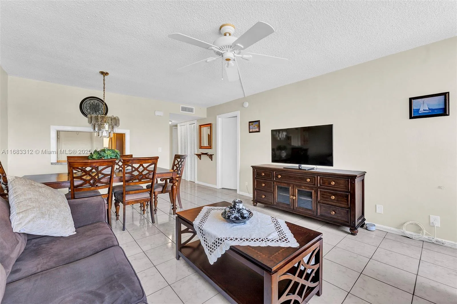 330 SE 2nd St # 303F, Hallandale Beach, FL 33009 photo 12