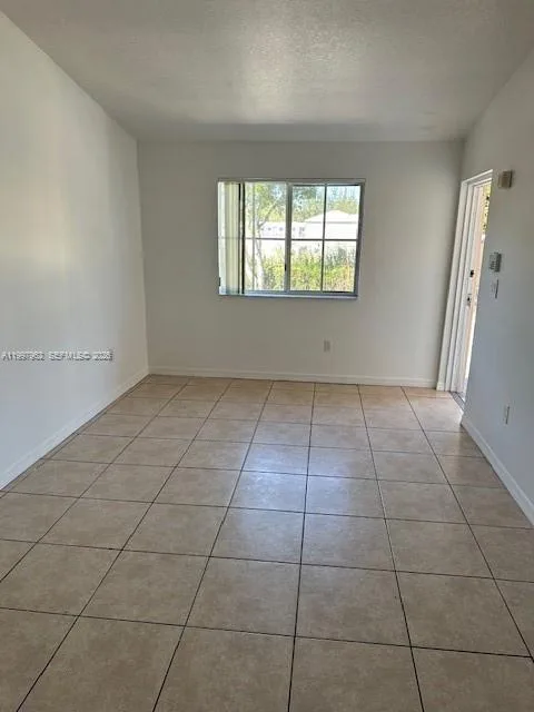 2931 SE 12th Rd # 203-55, Homestead, FL 33035 photo 2