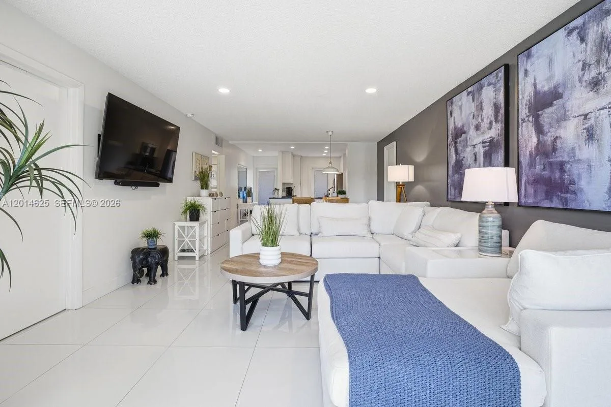 1501 S Ocean Blvd # 307, Lauderdale By The Sea, FL 33062 photo 4