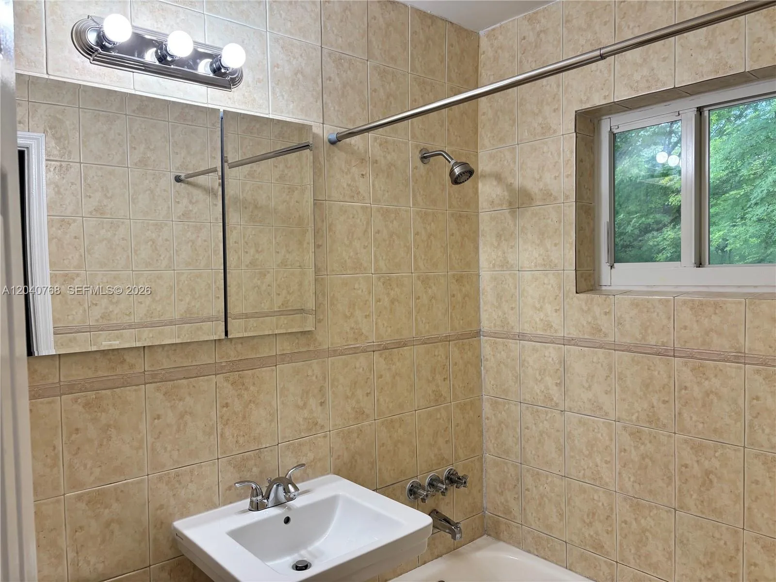 1014 Salzedo St # 309, Coral Gables, FL 33134 photo 8