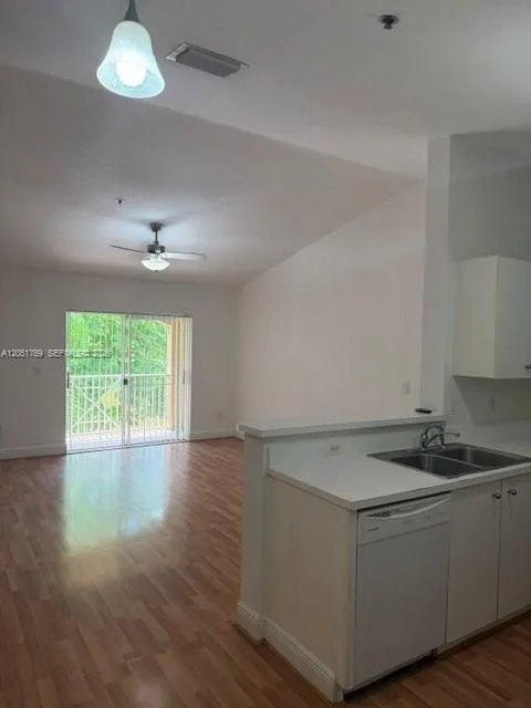 5570 NW 61st St # 932, Coconut Creek, FL 33073 photo 10