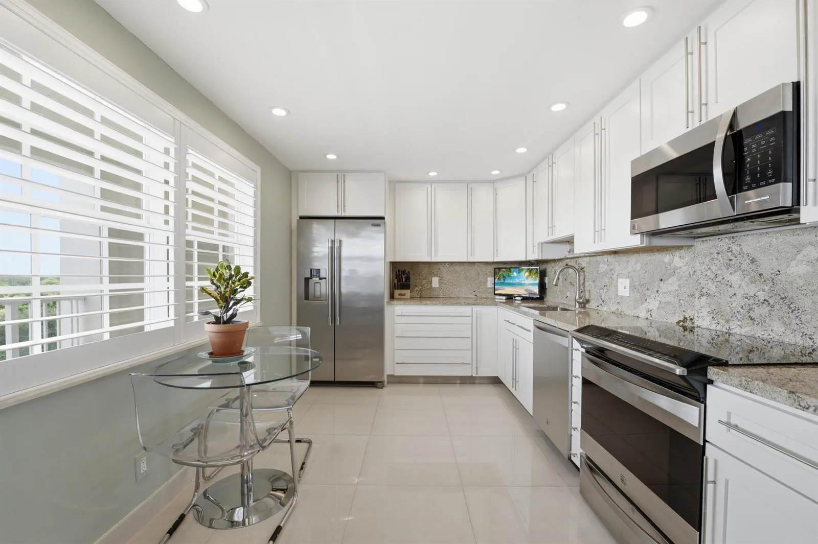 3510 Oaks Way # 703, Pompano Beach, FL 33069 photo 5