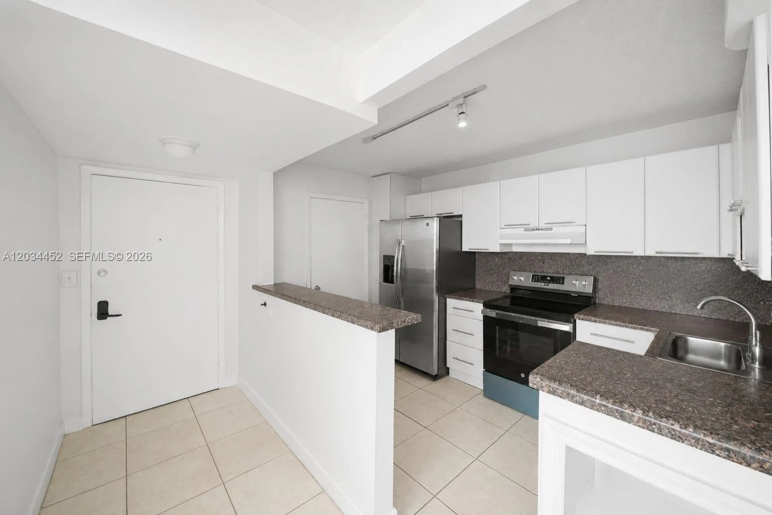 2016 Bay Dr # 504, Miami Beach, FL 33141 photo 10