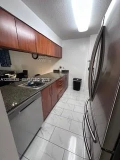 1200 Brickell Bay Dr # 3304, Miami, FL 33131 photo 2