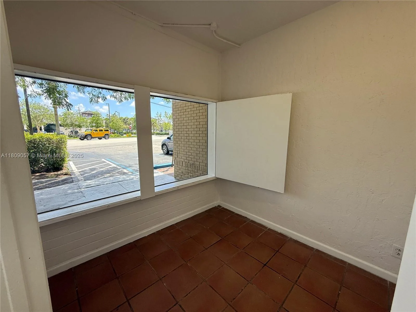 8320 SW 124th St, Pinecrest, FL 33156 photo 5