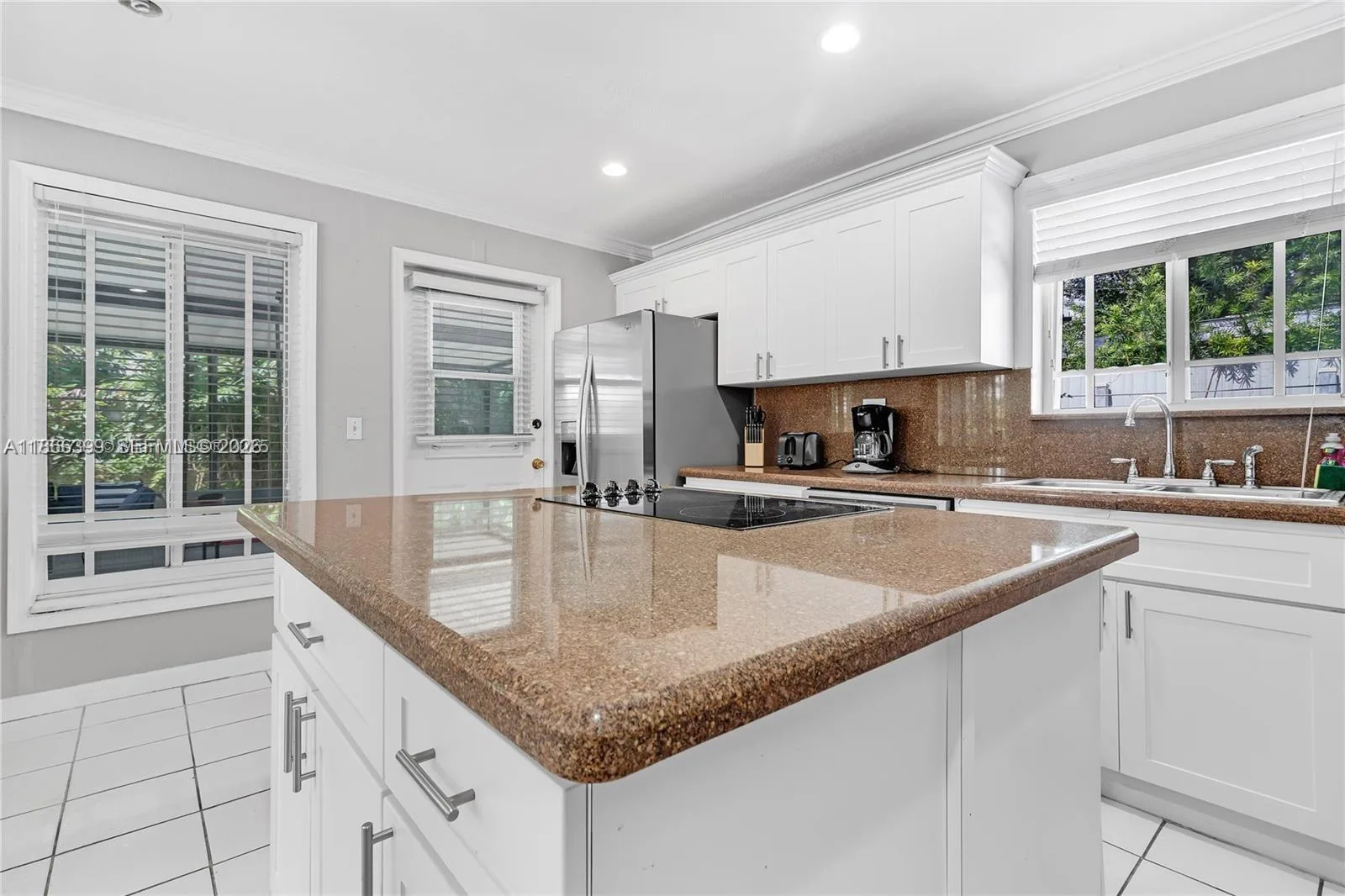 460 NW 88th Ter, El Portal, FL 33150 photo 9