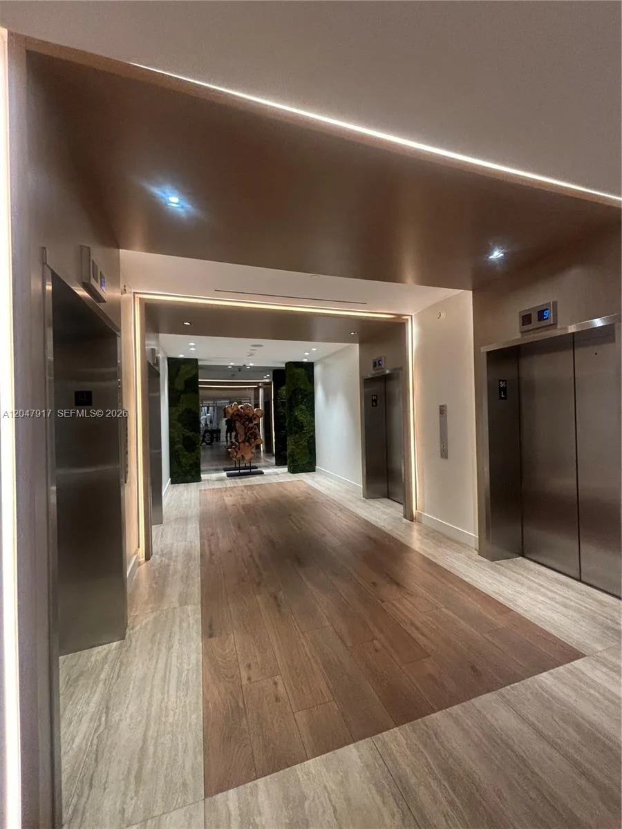 2301 Collins Ave # 833, Miami Beach, FL 33139 photo 4