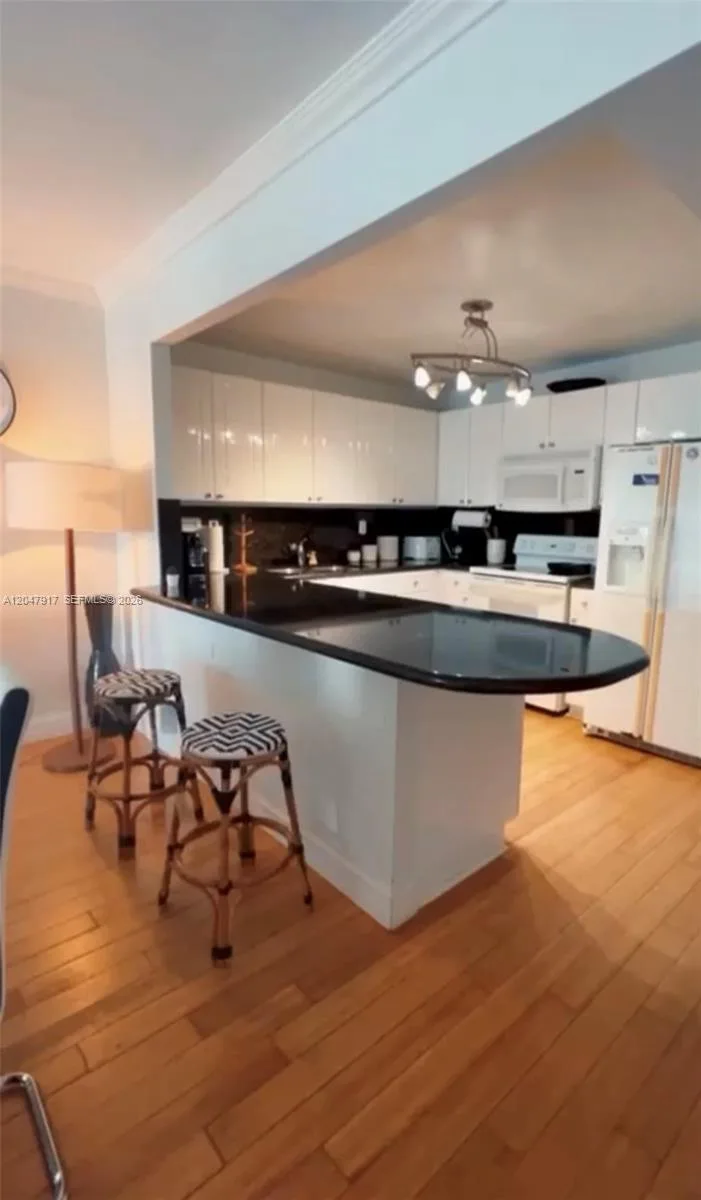 2301 Collins Ave # 833, Miami Beach, FL 33139 photo 9