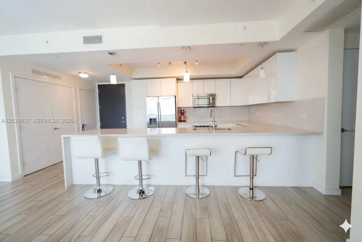 999 SW 1st Ave # 2112, Miami, FL 33130 photo 5