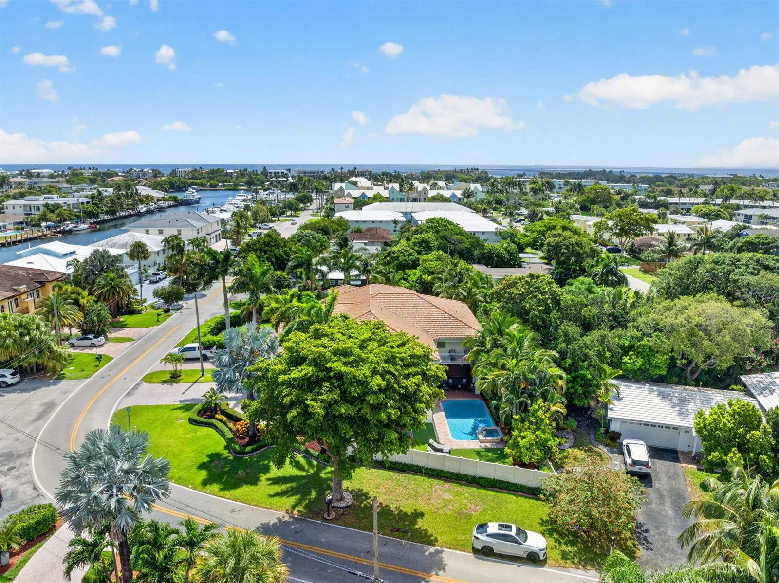 2844 NE 26th Avenue, Lighthouse Point, FL 33064 photo 3