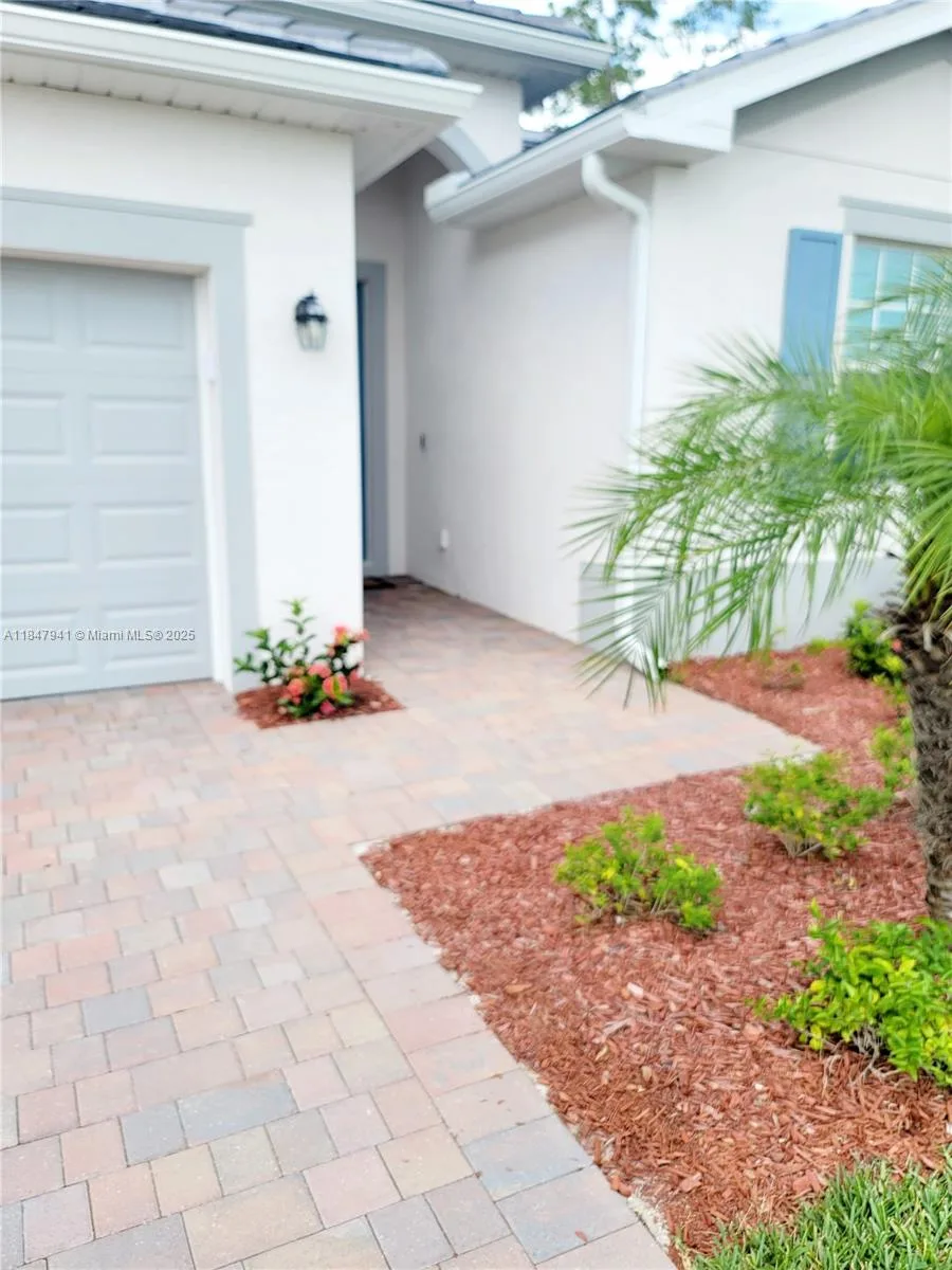 3172 WESTON MANOR DR # 3172, Fort Myers, FL 33920 photo 3