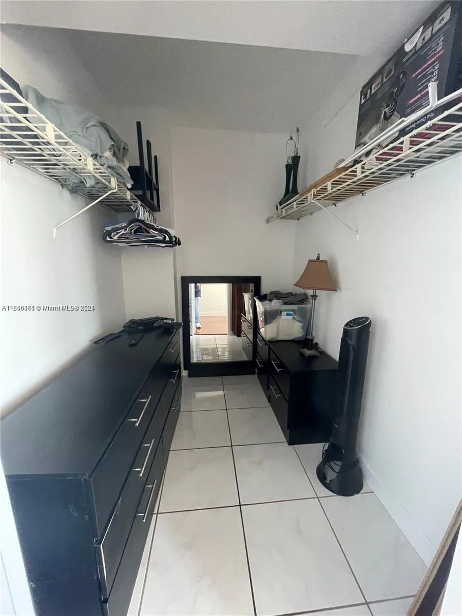 2899 Collins Ave # 1420, Miami Beach, FL 33140 photo 13