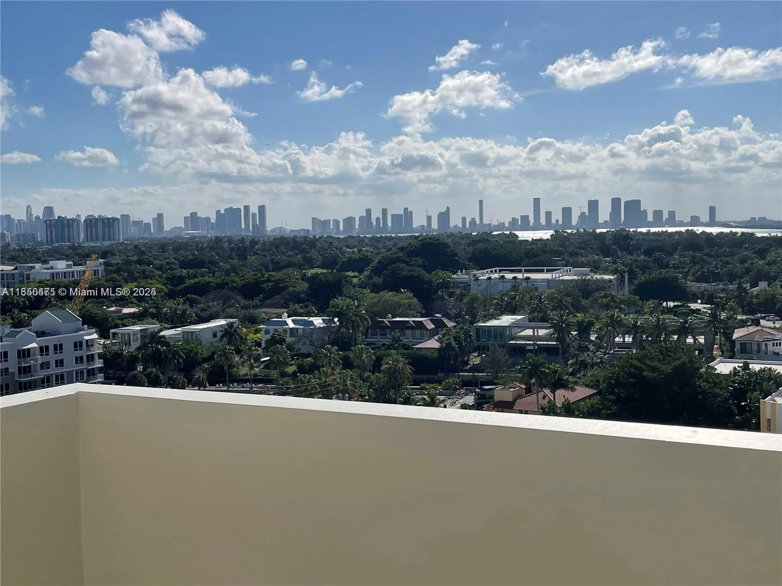 2899 Collins Ave # 1420, Miami Beach, FL 33140 photo 2