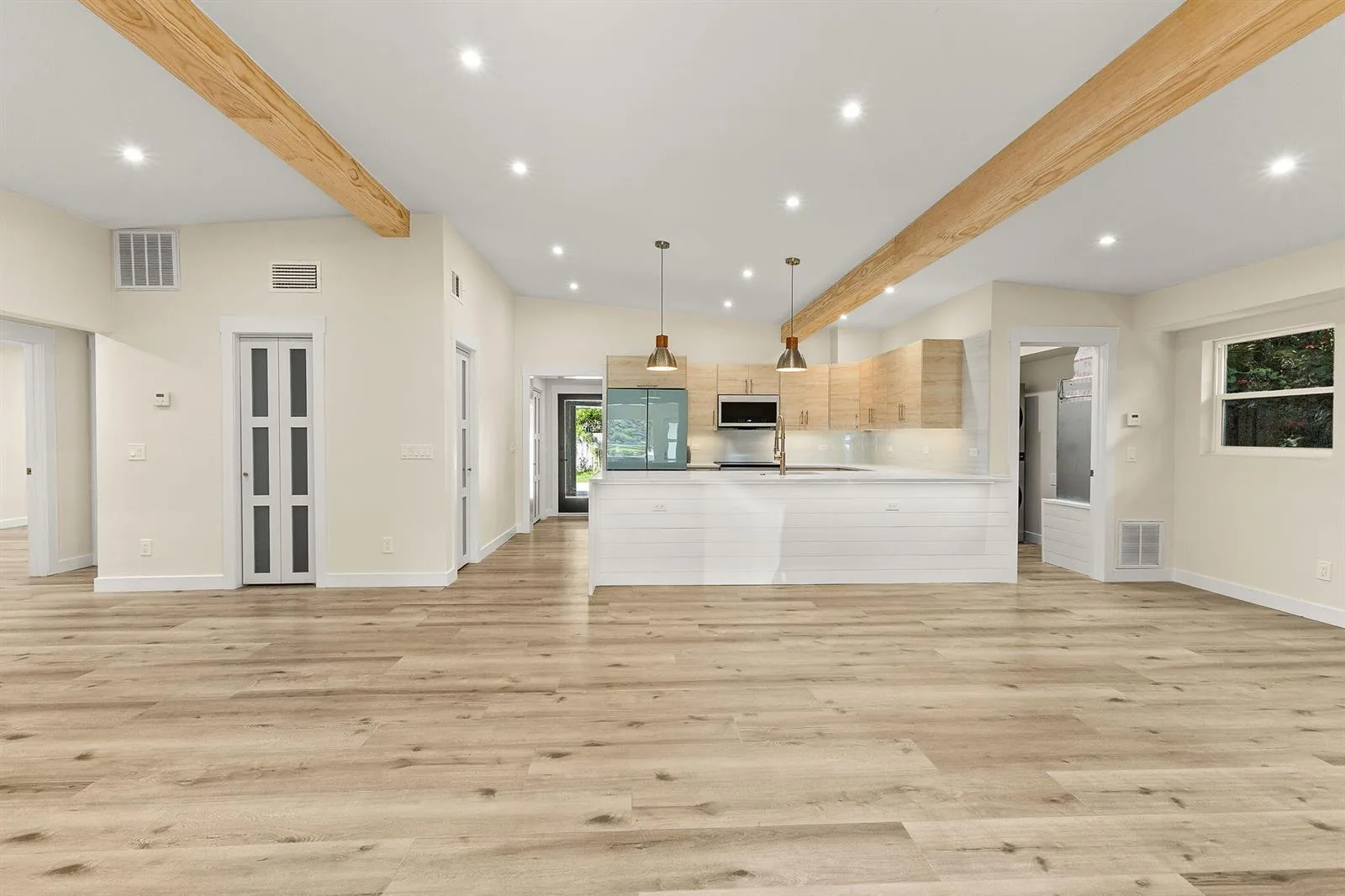 3615 INDIAN RIVER Drive E, Vero Beach, FL 32963 photo 4