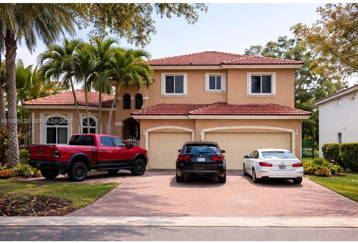 1958 SE 23rd Ct, Homestead, FL 33035 photo 2