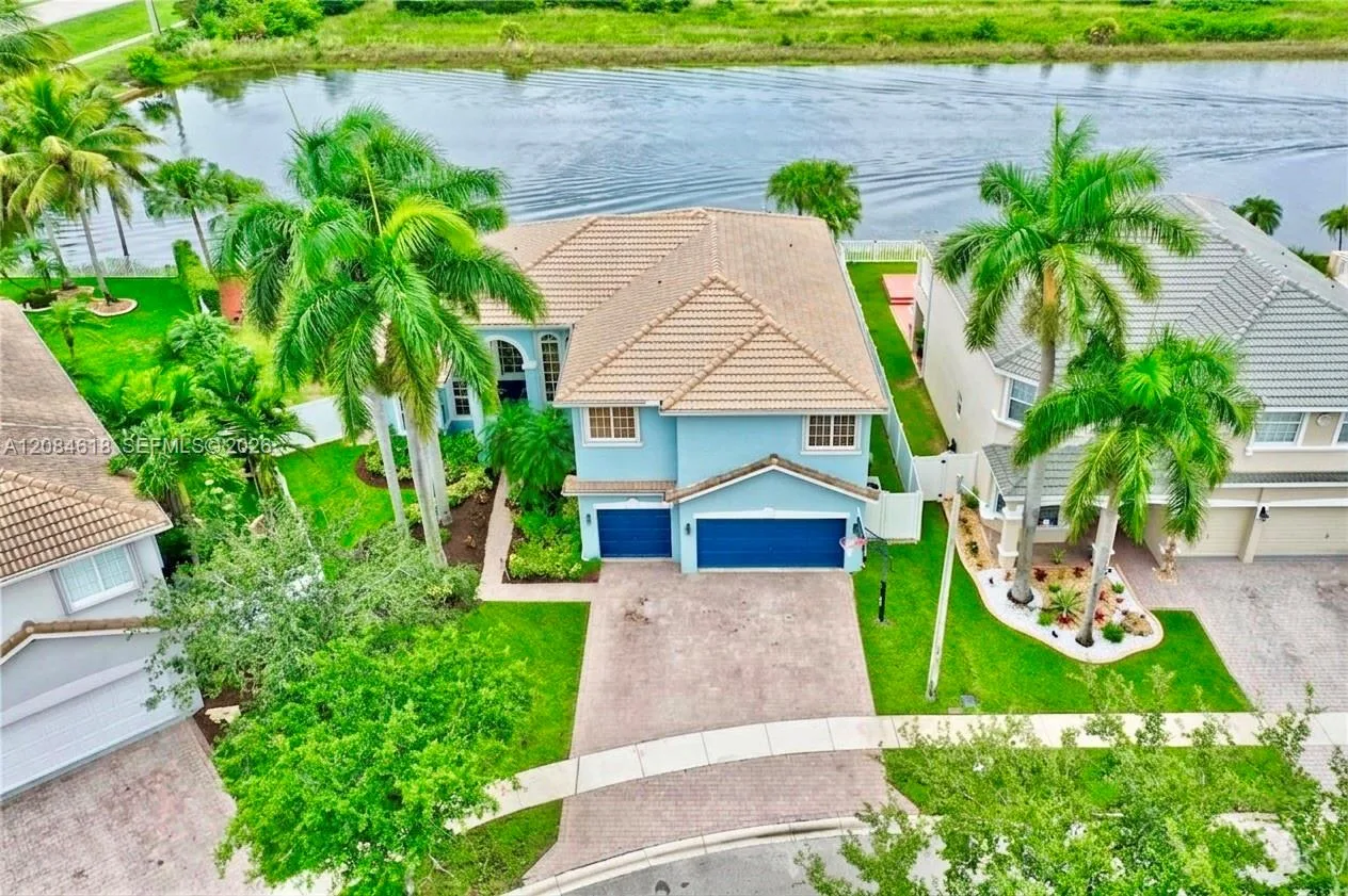 1580 SW 164th Ave, Pembroke Pines, FL 33027