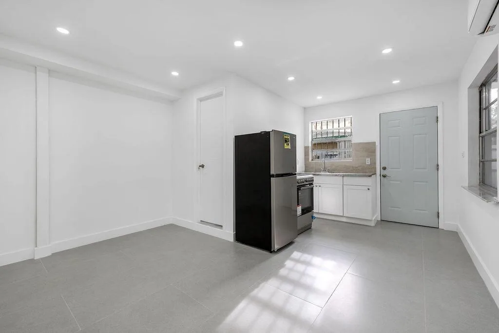 321 NW 21st Avenue # H, Miami, FL 33125 photo 6