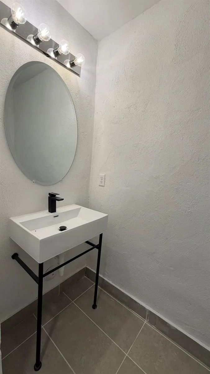 2511 Pierce Street # 3, Hollywood, FL 33020 photo 7