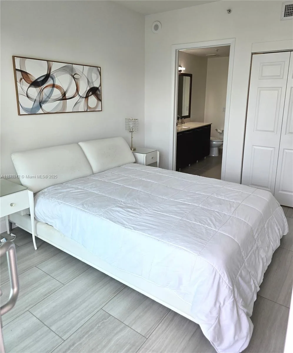 333 NE 24th St # 1205, Miami, FL 33137 photo 12