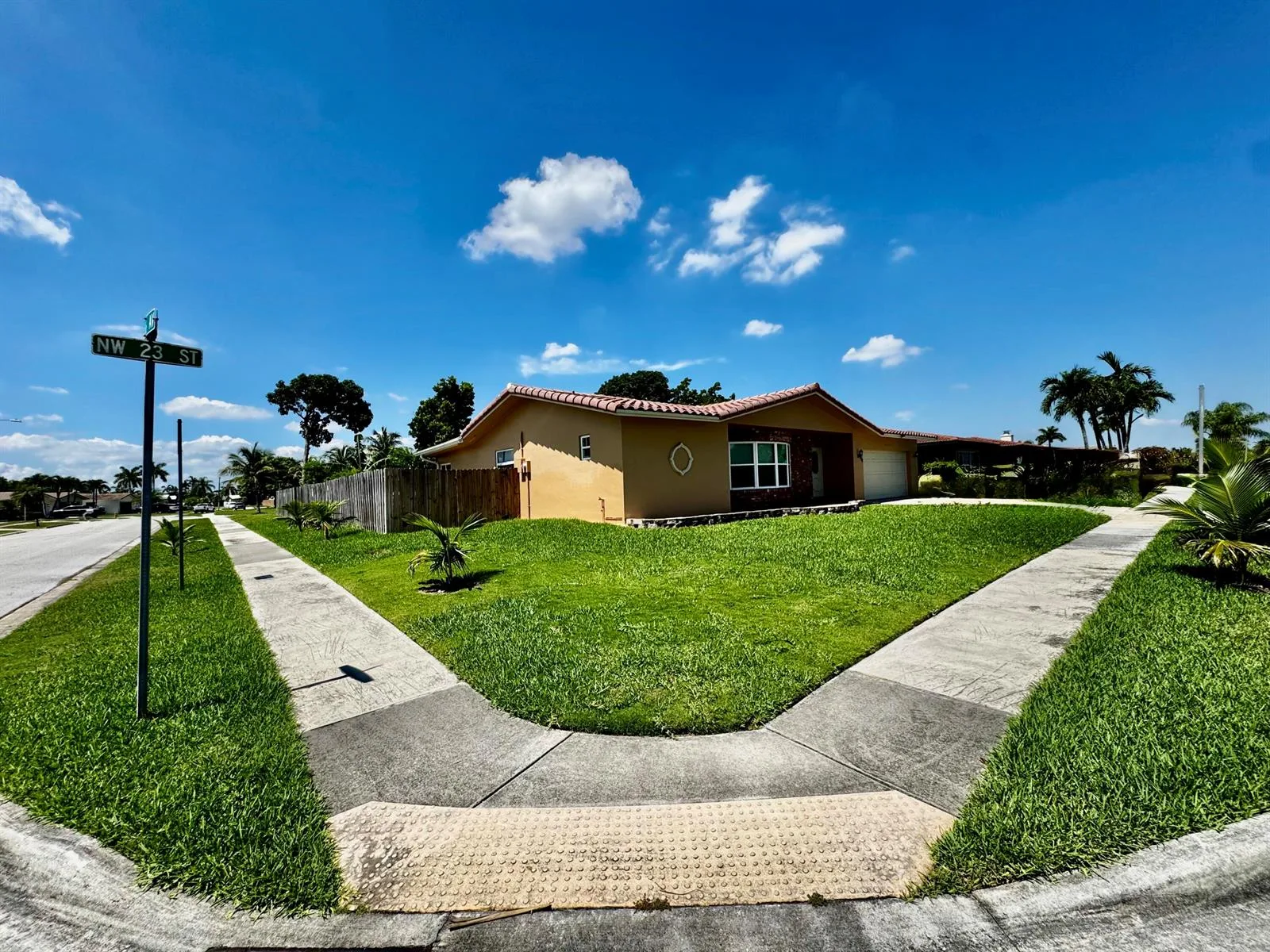 6600 NW 23rd Street, Margate, FL 33063 photo 4