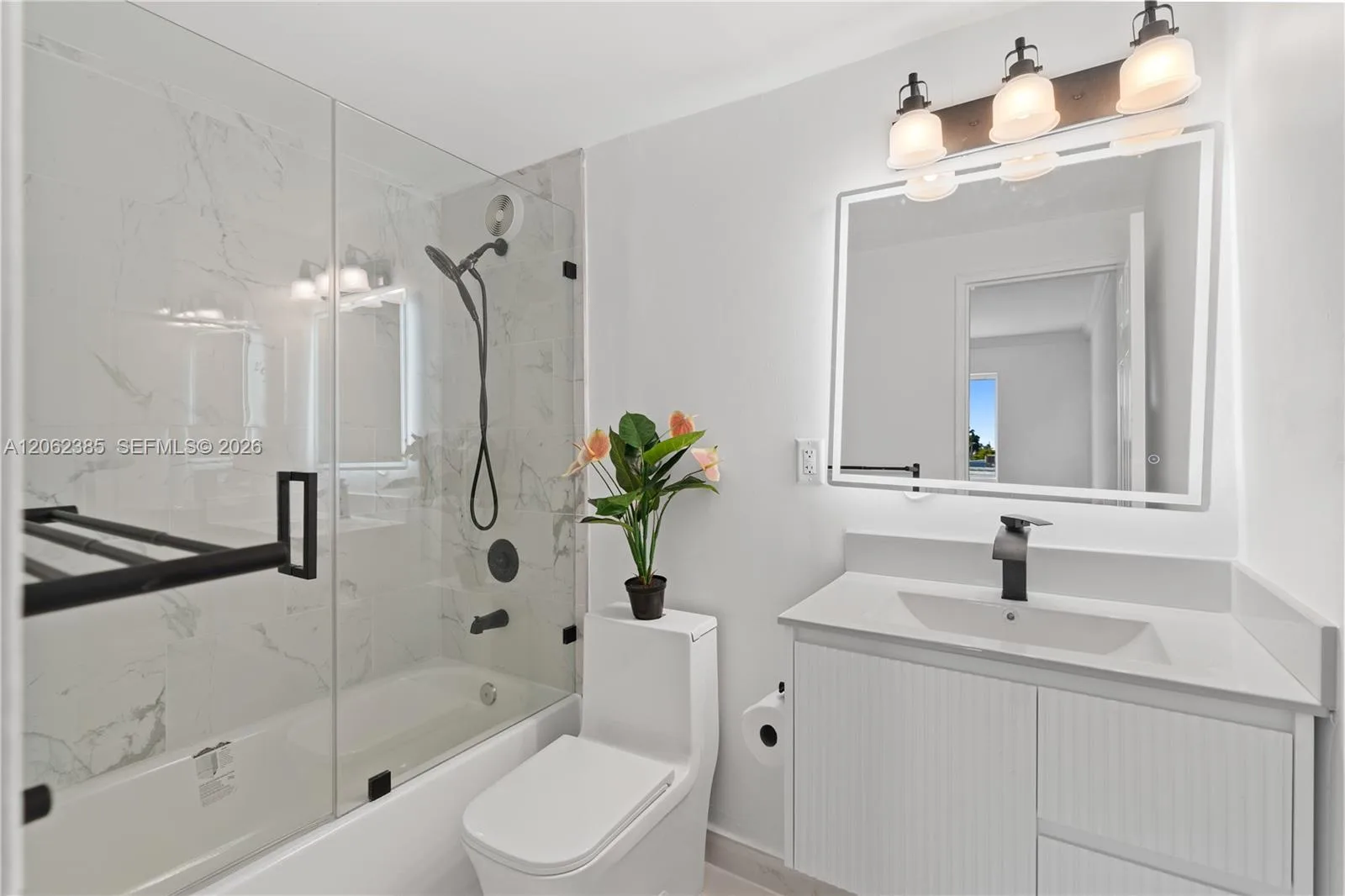 1880 S Treasure Dr # 3D, North Bay Village, FL 33141 photo 9
