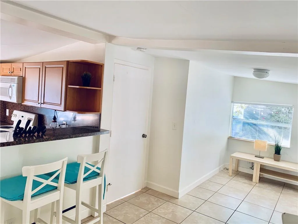 622 SW 5th Avenue, Fort Lauderdale, FL 33315 photo 9