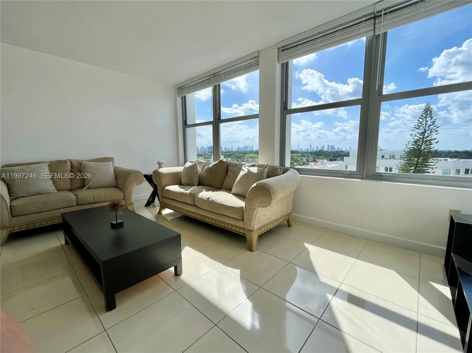 2899 Collins Ave # 810, Miami Beach, FL 33140 photo 12
