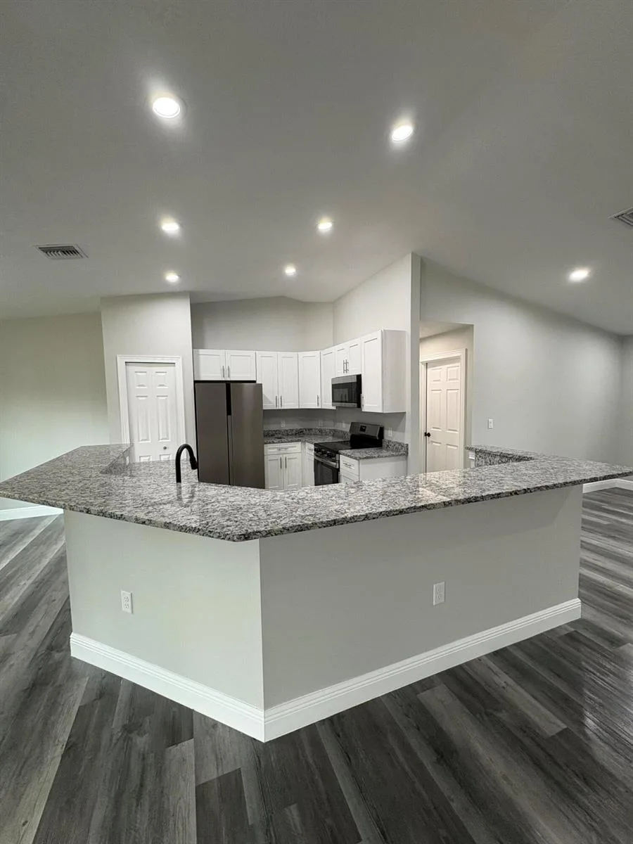 2897 NW 37th Avenue, Okeechobee, FL 34972 photo 7