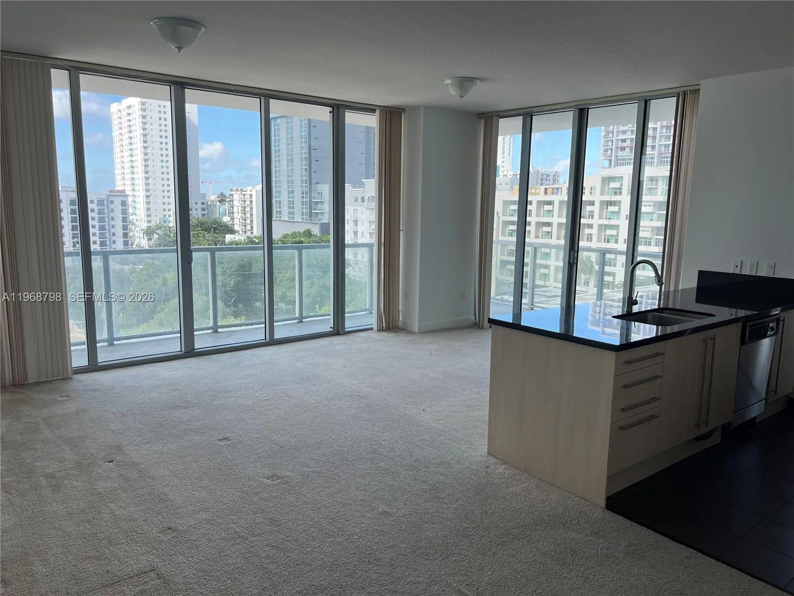 79 SW 12th St # 1112-S, Miami, FL 33130