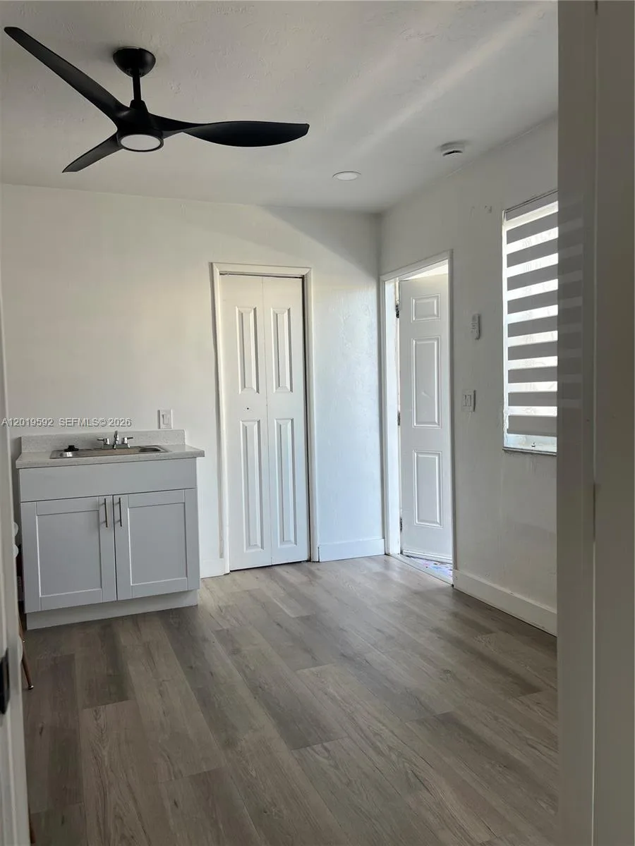 1711 Thomas St, Hollywood, FL 33020 photo 6