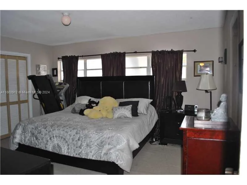 11855 NE 19th Dr # 1, North Miami, FL 33181 photo 6