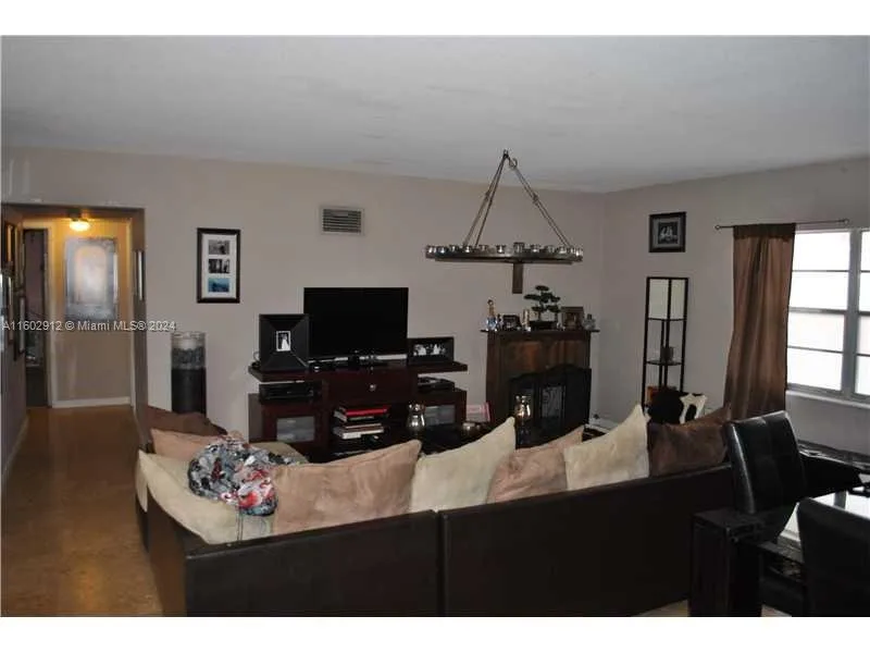 11855 NE 19th Dr # 1, North Miami, FL 33181 photo 8