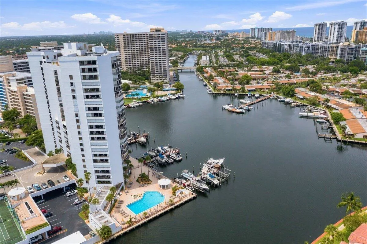 300 THREE ISLANDS Boulevard # 312, Hallandale Beach, FL 33009