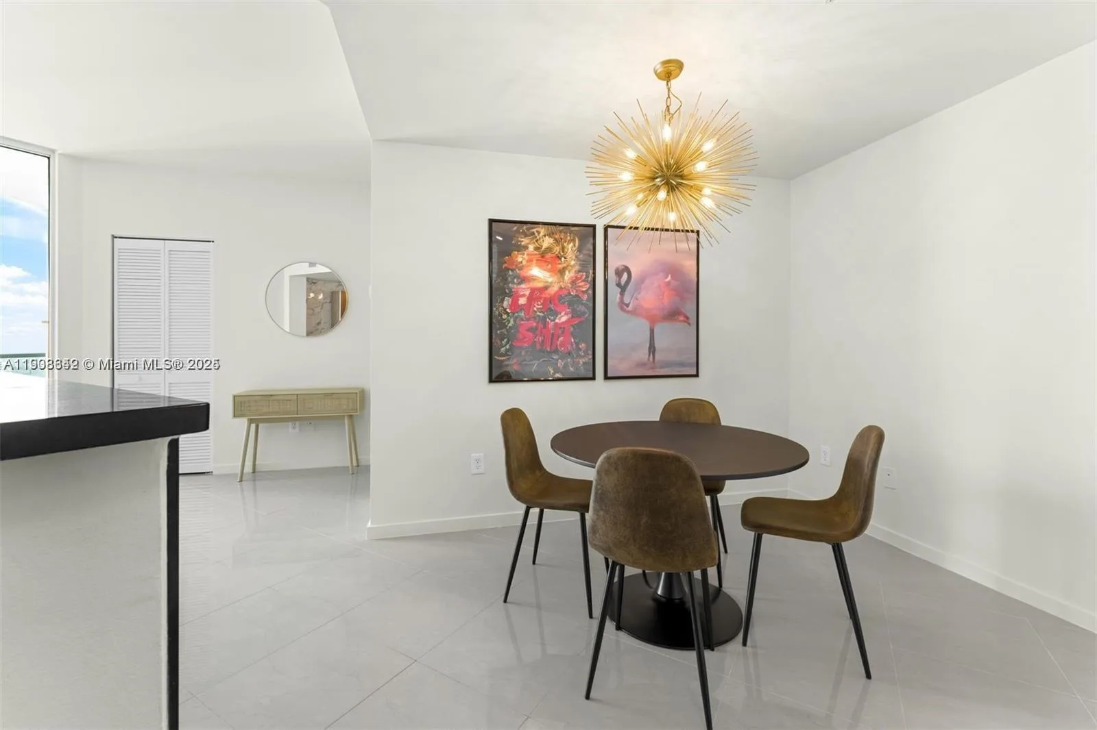 300 S Biscayne Blvd # T-3407, Miami, FL 33131 photo 4