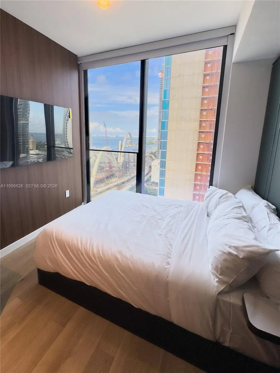 20 NE 11th St # 3006A, Miami, FL 33132 photo 7