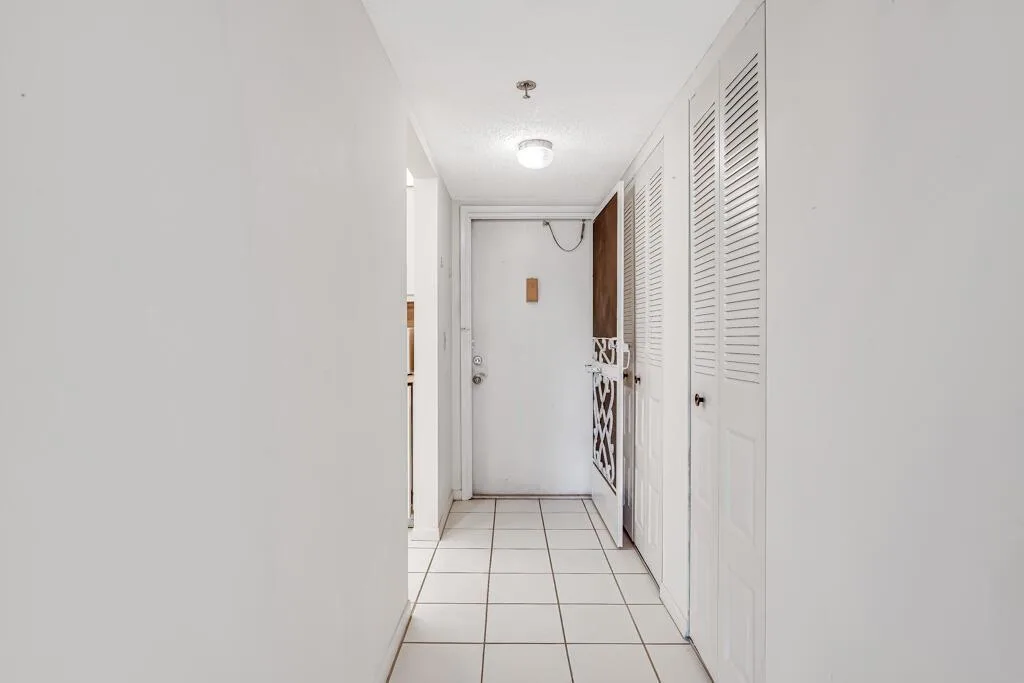 4640 Lucerne Lakes Boulevard # 206, Lake Worth, FL 33467 photo 3