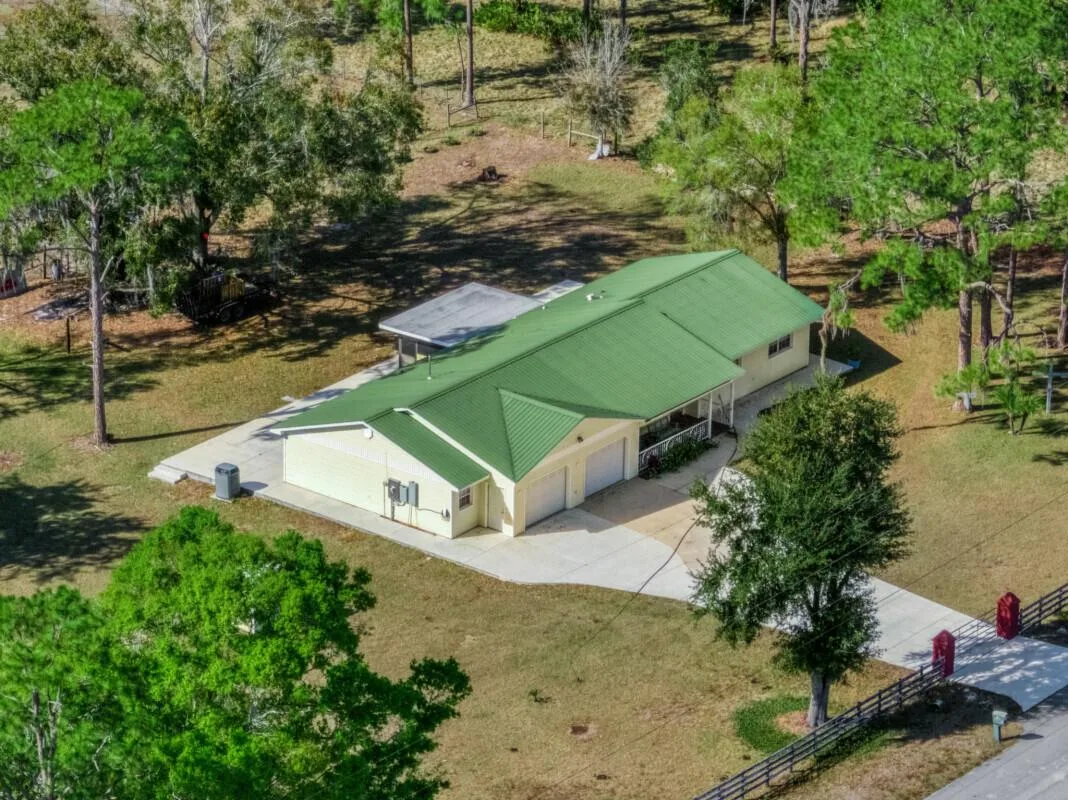 948 S Riverdale Road, FL 33825
